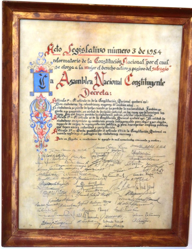 Acto Legislativo Número 3 de 1954 que reformó la Constitución Nacional: “Por el cual se otorga a la mujer el derecho activo y pasivo del sufragio”.  