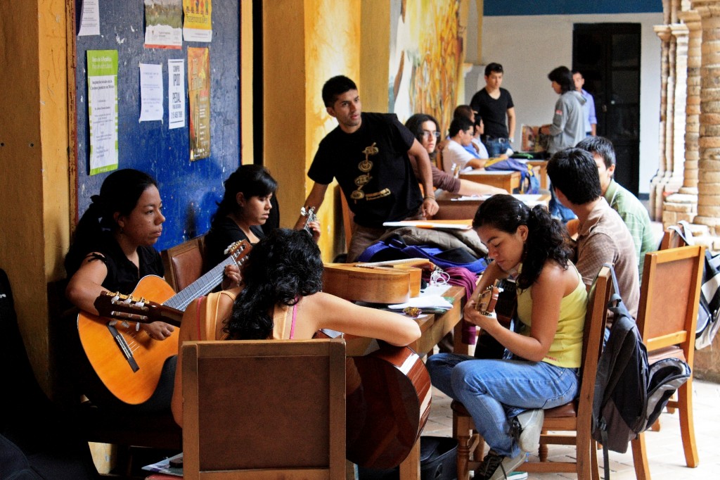 Alumnos de Unicauca están divididos entre cese de actividades académicas y el regreso a clases. Foto de archivo. 