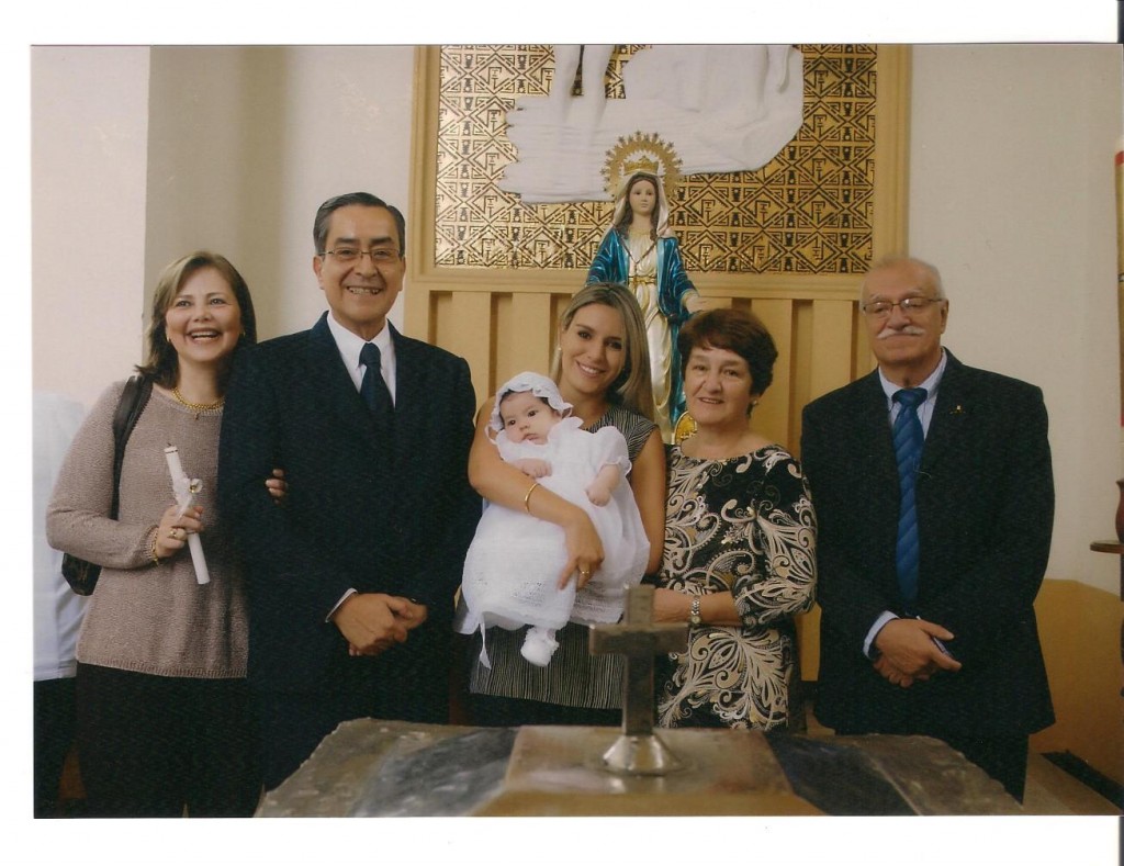 Patricia Ordóñez de Gómez, Alejandro Gómez, Ana María Rojas, Amparo Palacio  de Rojas y Cesar Rojas