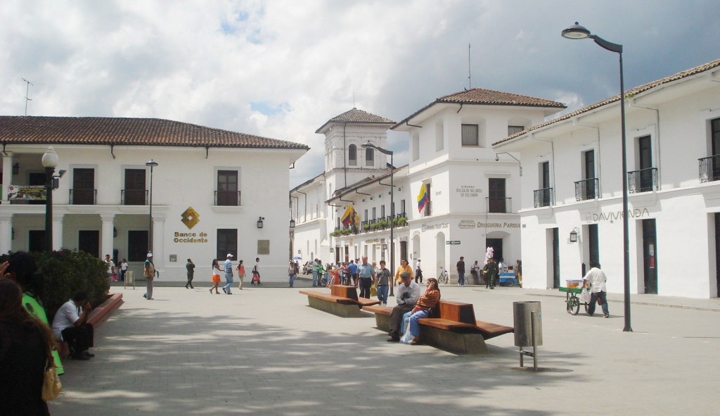 Plaza, andén, calle, fachada, recorrido, perspectiva y paisaje, son elementos del patrimonio cultural de Popayán, declarada en 1959 bien de interés cultural, y que hoy ostenta una de las manifestaciones representativas de la cultura inmaterial de la humanidad, como es su Semana Santa.