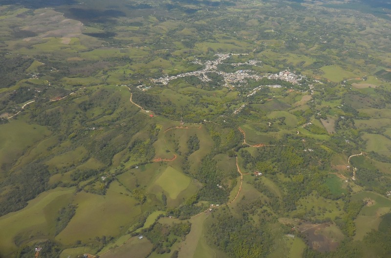 La capital del Cauca pertenece a una gran región, como es la meseta de Popayán con influencia directa del Océano Pacífico, del Macizo Colombiano y de la selva Amazónica.