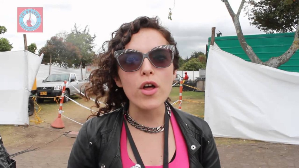 Simona Sánchez,  productora de contenidos del equipo de Señal Radiónica. (Tomada de Youtube)