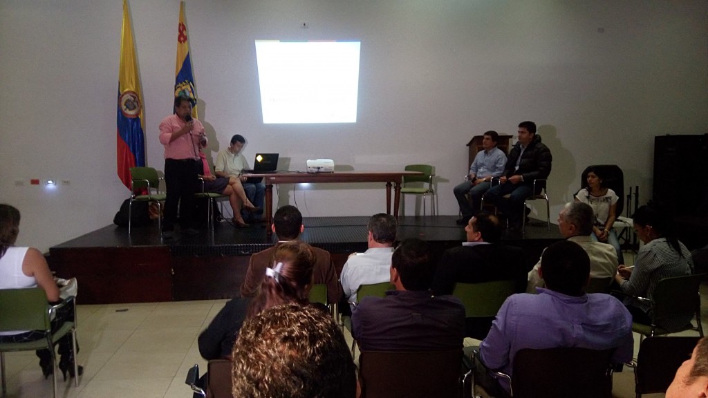 Reunión en la que se acordó establecer mesas técnicas para analizar los aspectos del acuerdo entre la Alcaldía de Popayán y los transportadores.