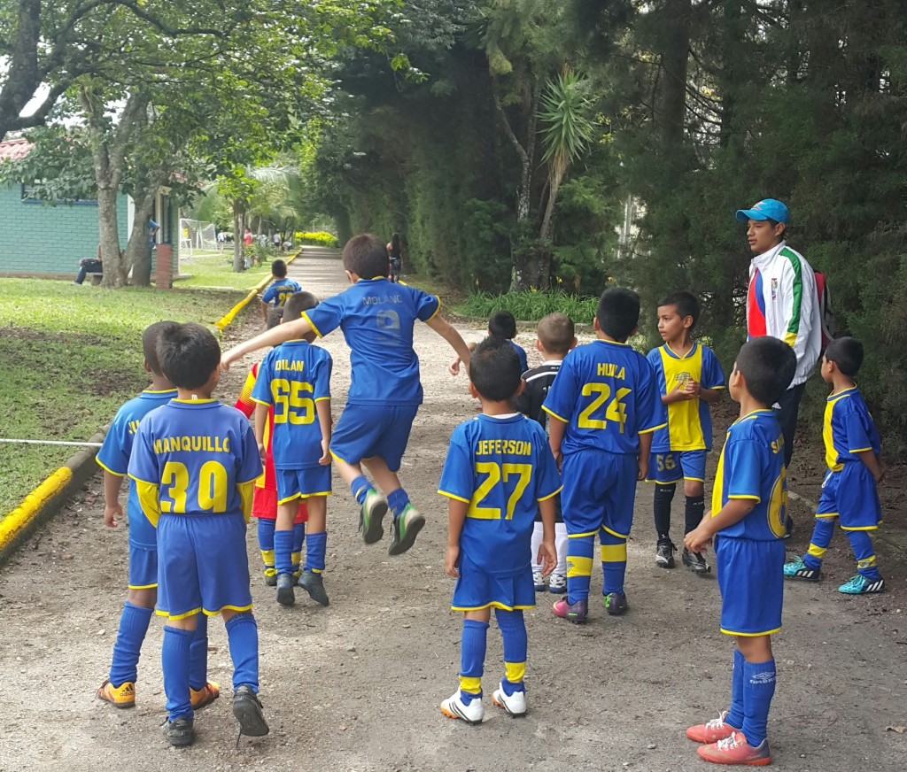 Niños futbolistas (1)