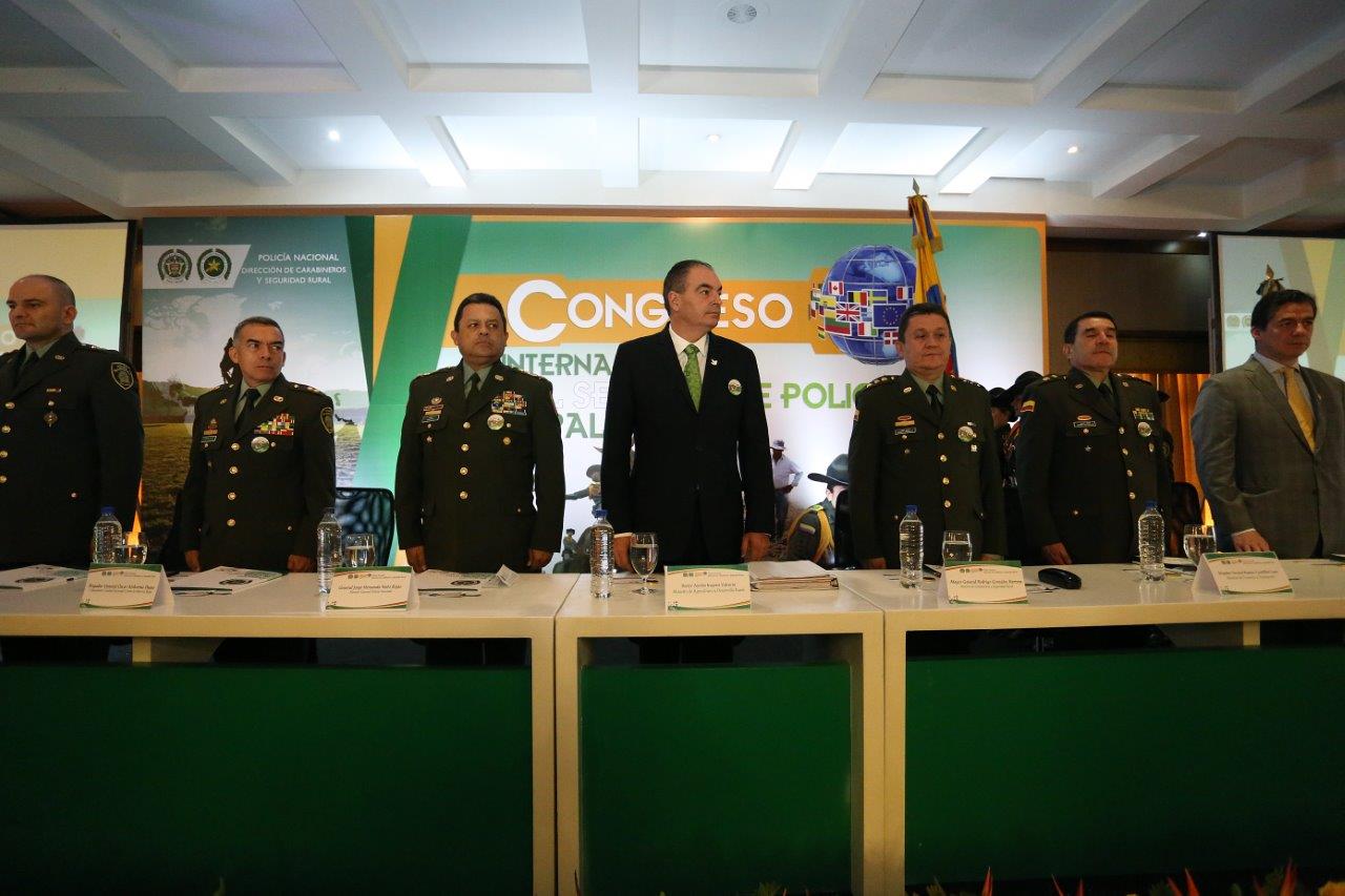 Durante tres días, del 1 al 3 de noviembre de 2016, se lleva a cabo en Bogotá el Primer Congreso Internacional de Policía Rural.