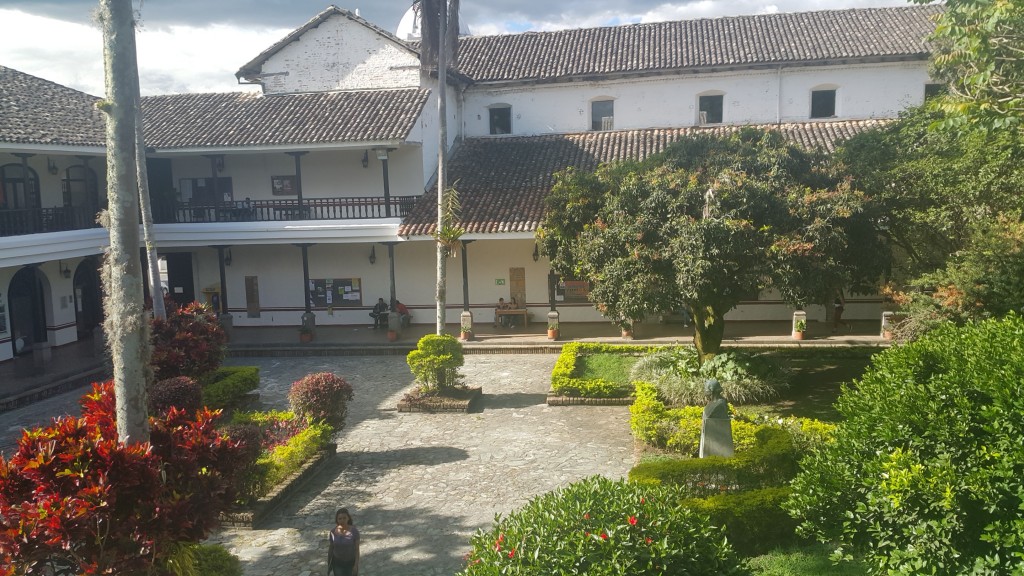 Foto 1 Patio Claustro Sto Domingo