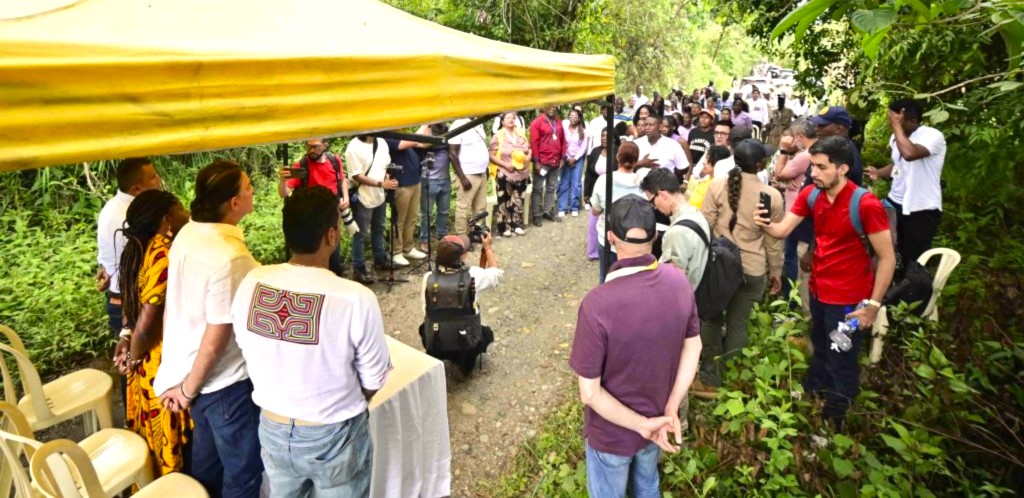 El DPS anunció pavimentación de vía en Suárez y Malecón en ribera del río Cauca.